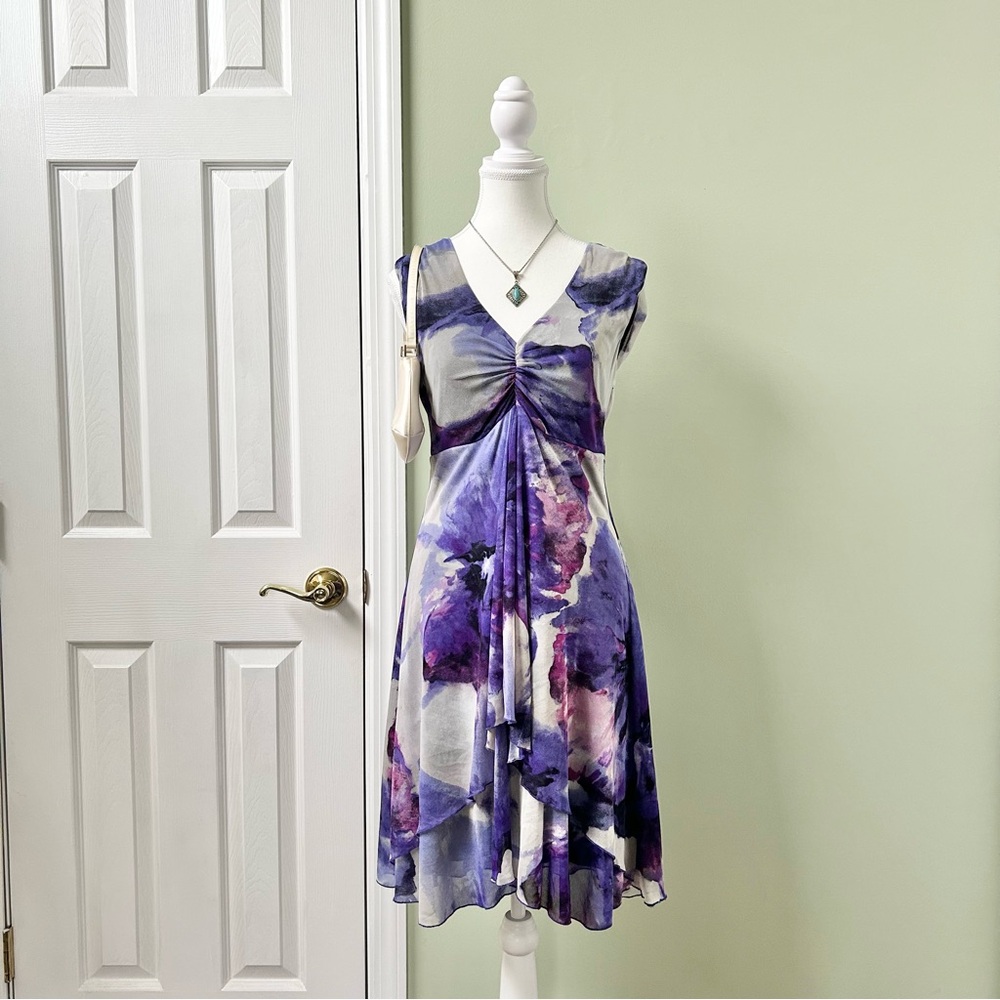 Flowy floral midi dress